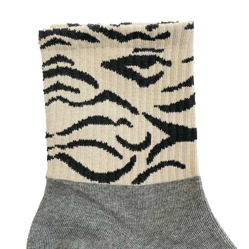 Γυνεικείες κάλτσες βαμβακερές με σχέδια animal print Μαύρο/Γκρι/Μπεζ ANSIN