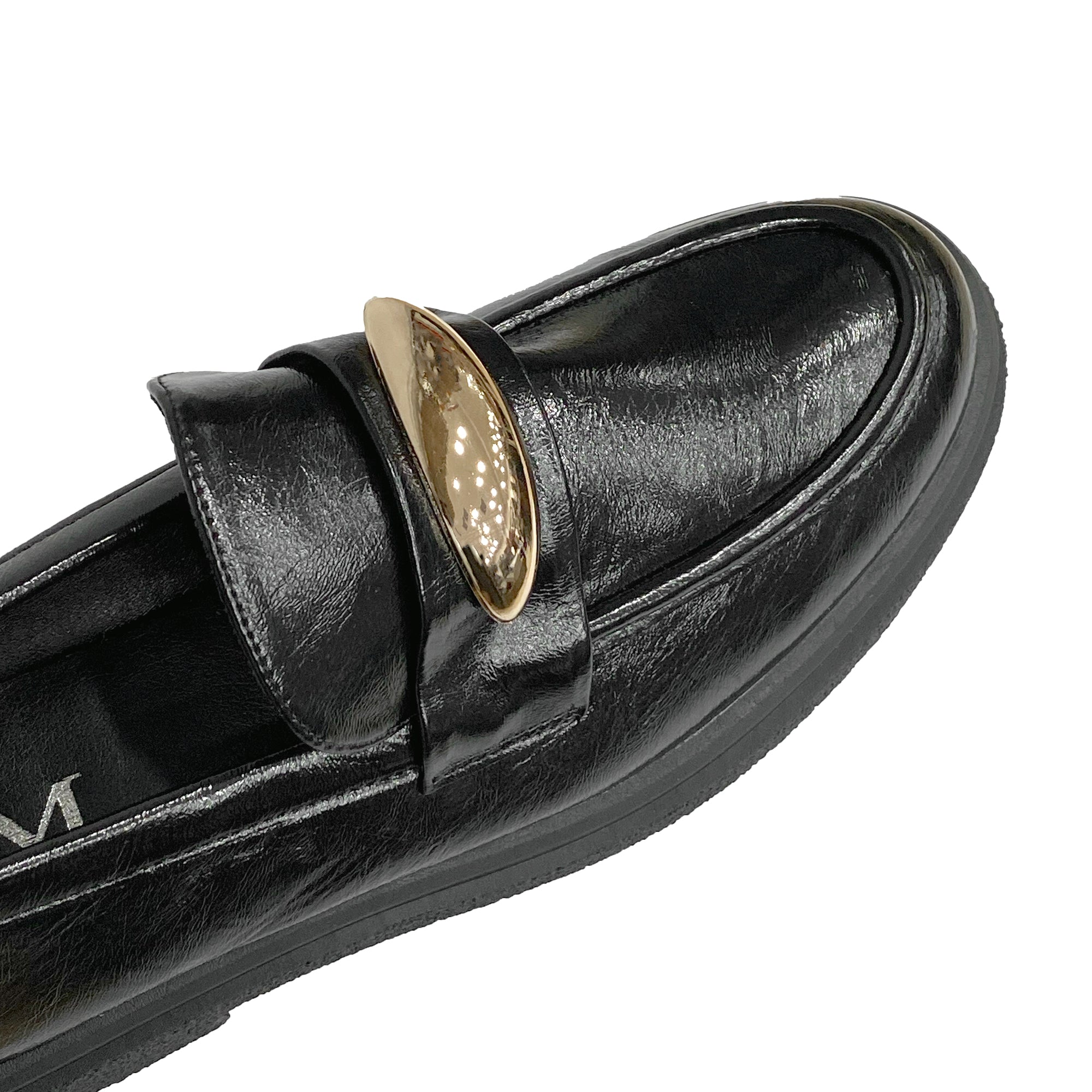 Γυναικεία μοκασίνια με χρυσό διακοσμητικό Μαύρο ANSIN