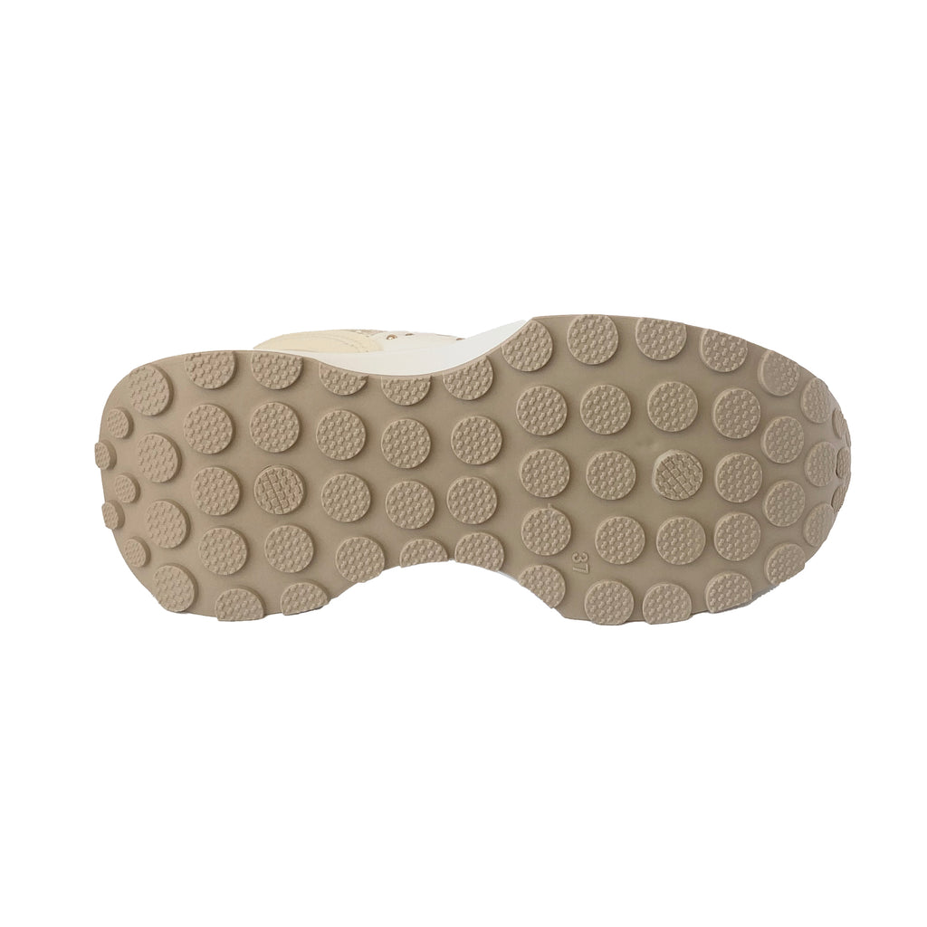 Γυναικεία Sneakers δίσολα με δαντέλα Μπεζ ANSIN