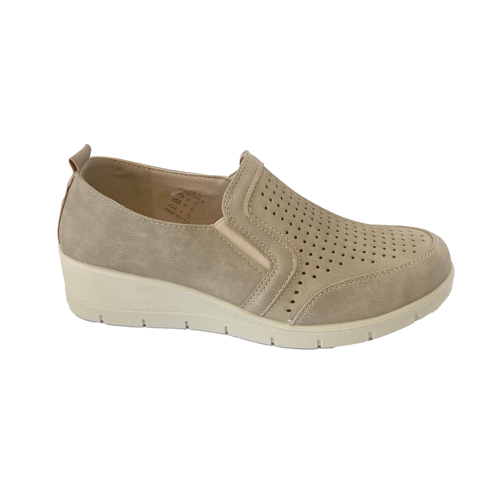 Γυναικεία καλοκαιρινά slip-on με πλατφόρμα και διάτρητα σχέδια Μπεζ ANSIN